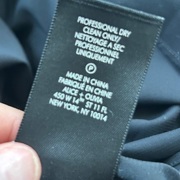 ALICE + OLIVIA Rita Green Snakeprint Silk Georgette Mini Dress Size 0 - Picture 9 of 9